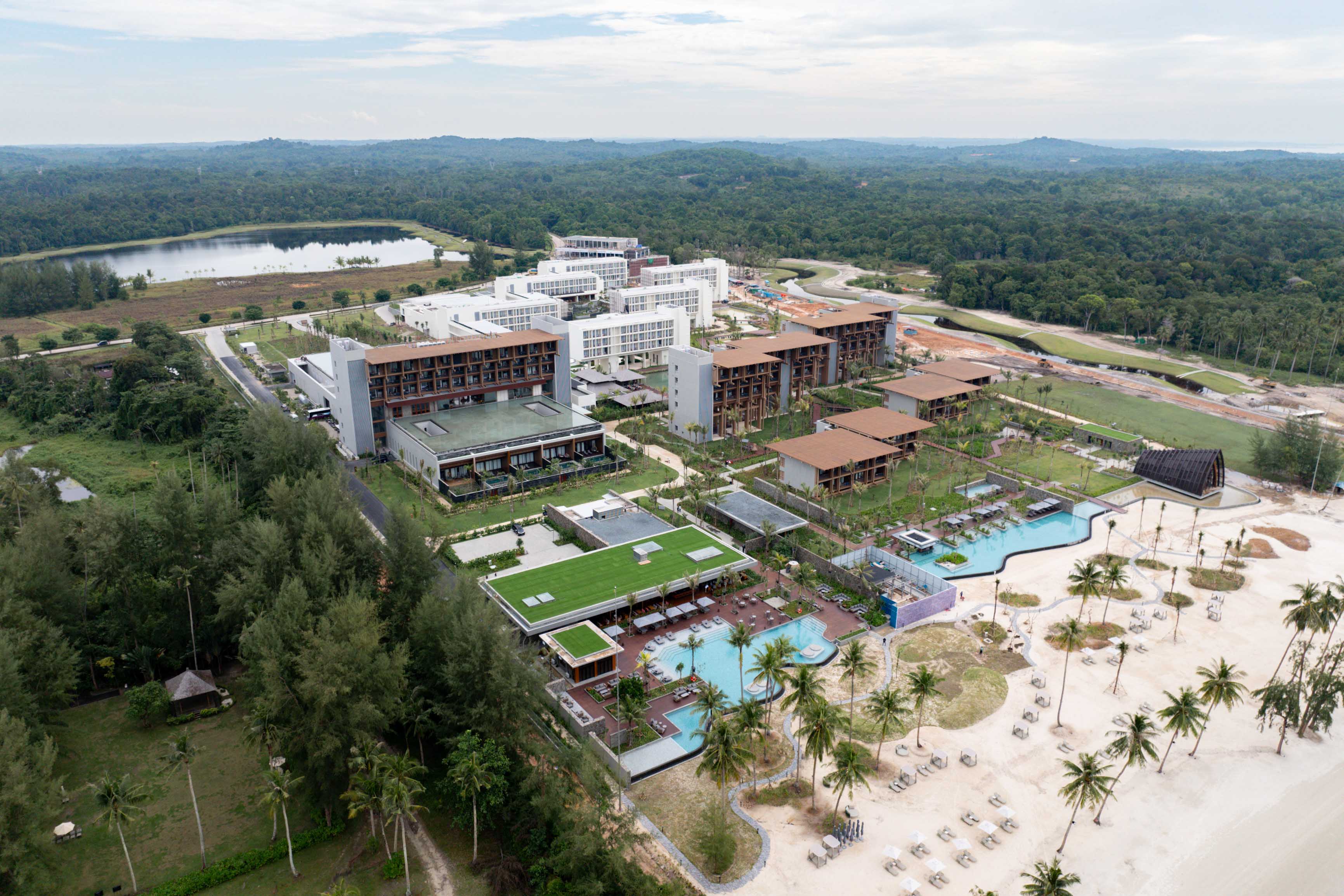 Sumitra Hotel & Resort