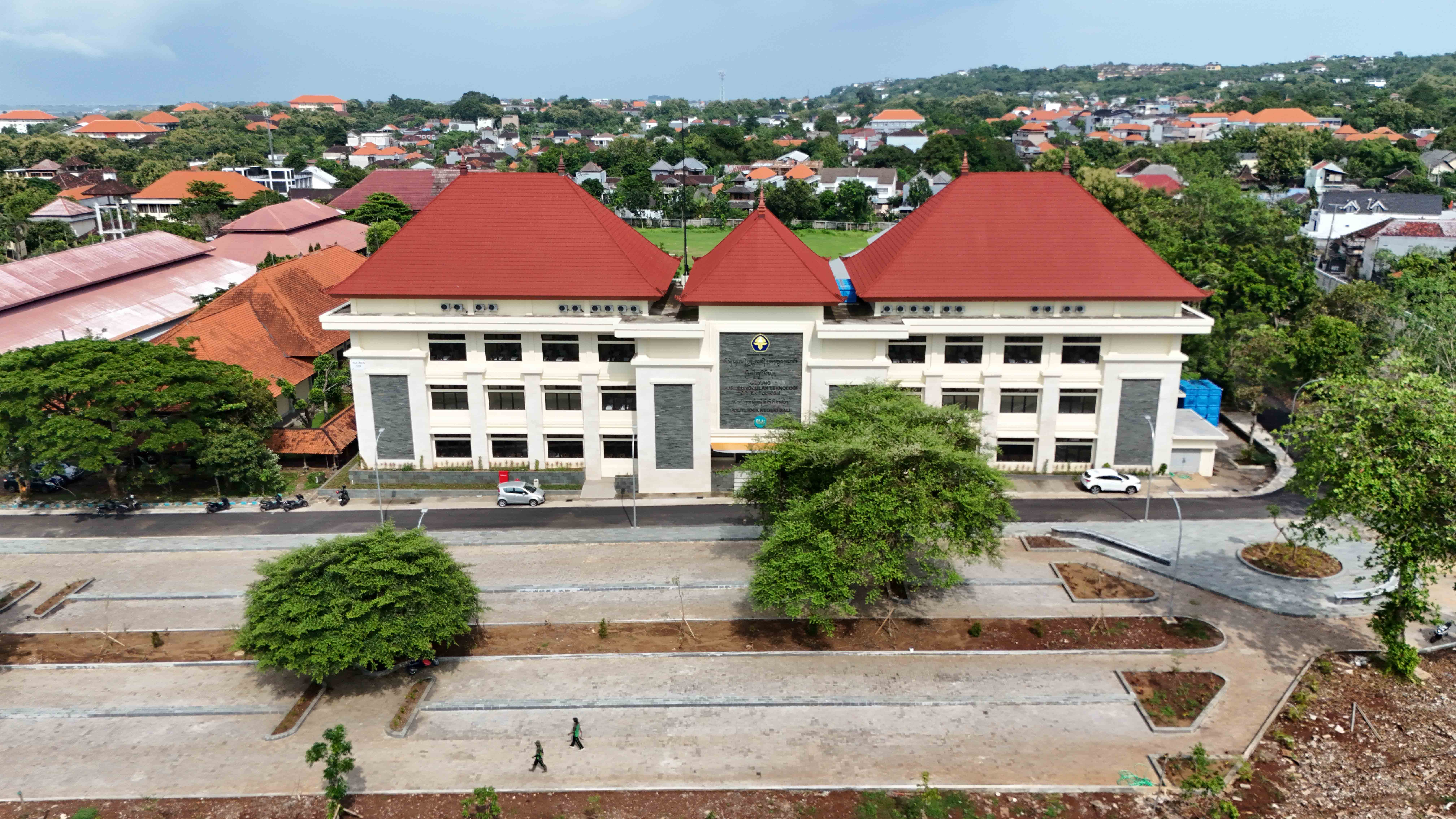 Gedung (PUT) Green Tourism Politeknik Negeri Bali